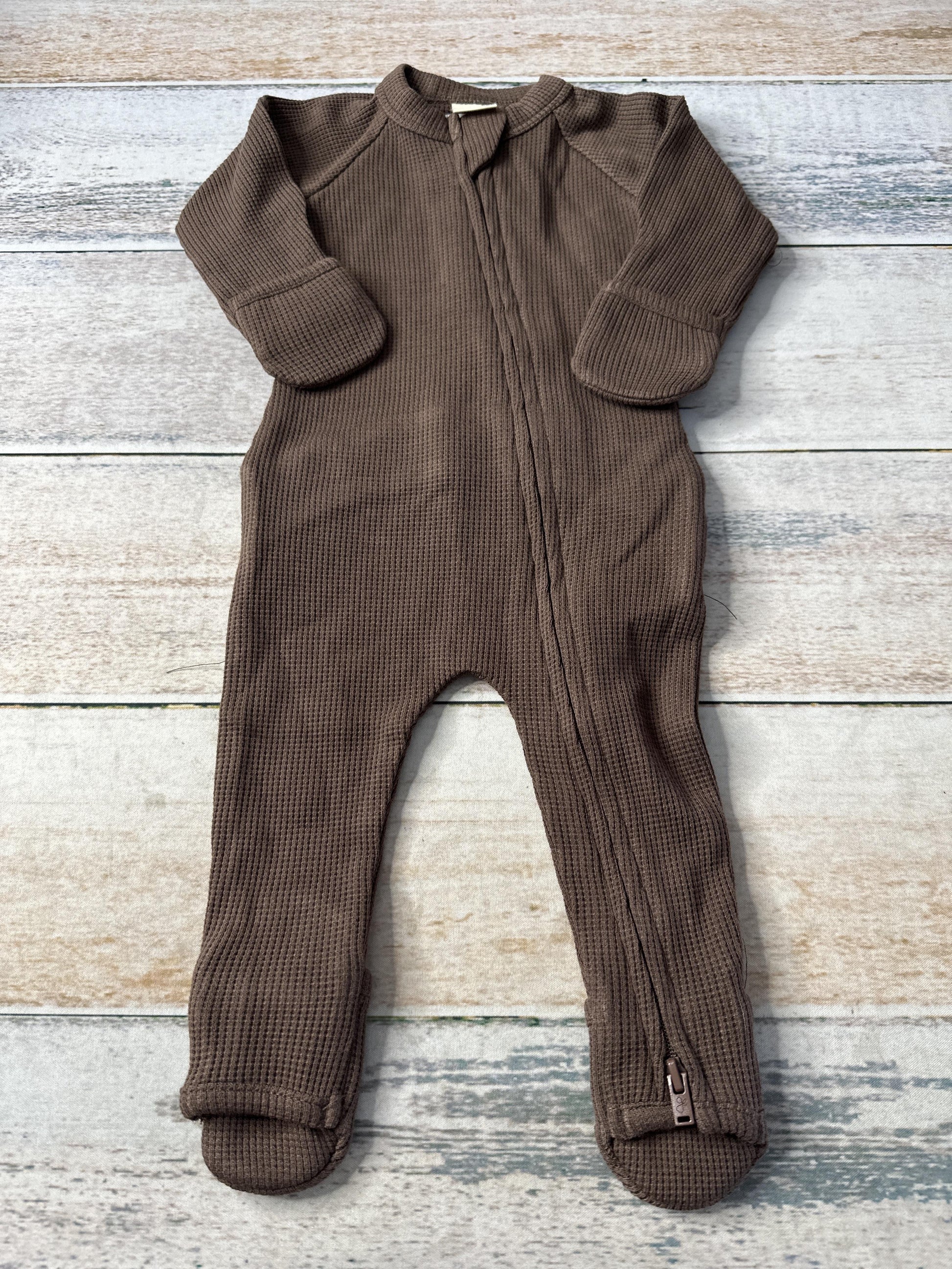 Goumi Unisex Pajamas Size: 0-3 months