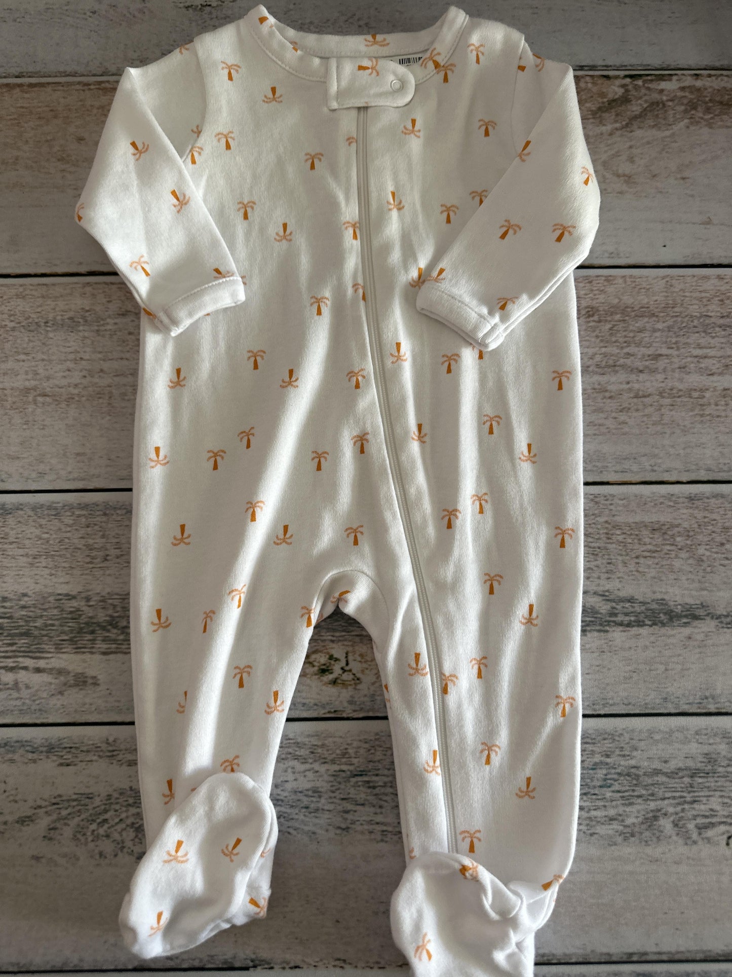 Unisex Pajamas Size: 0-3 months