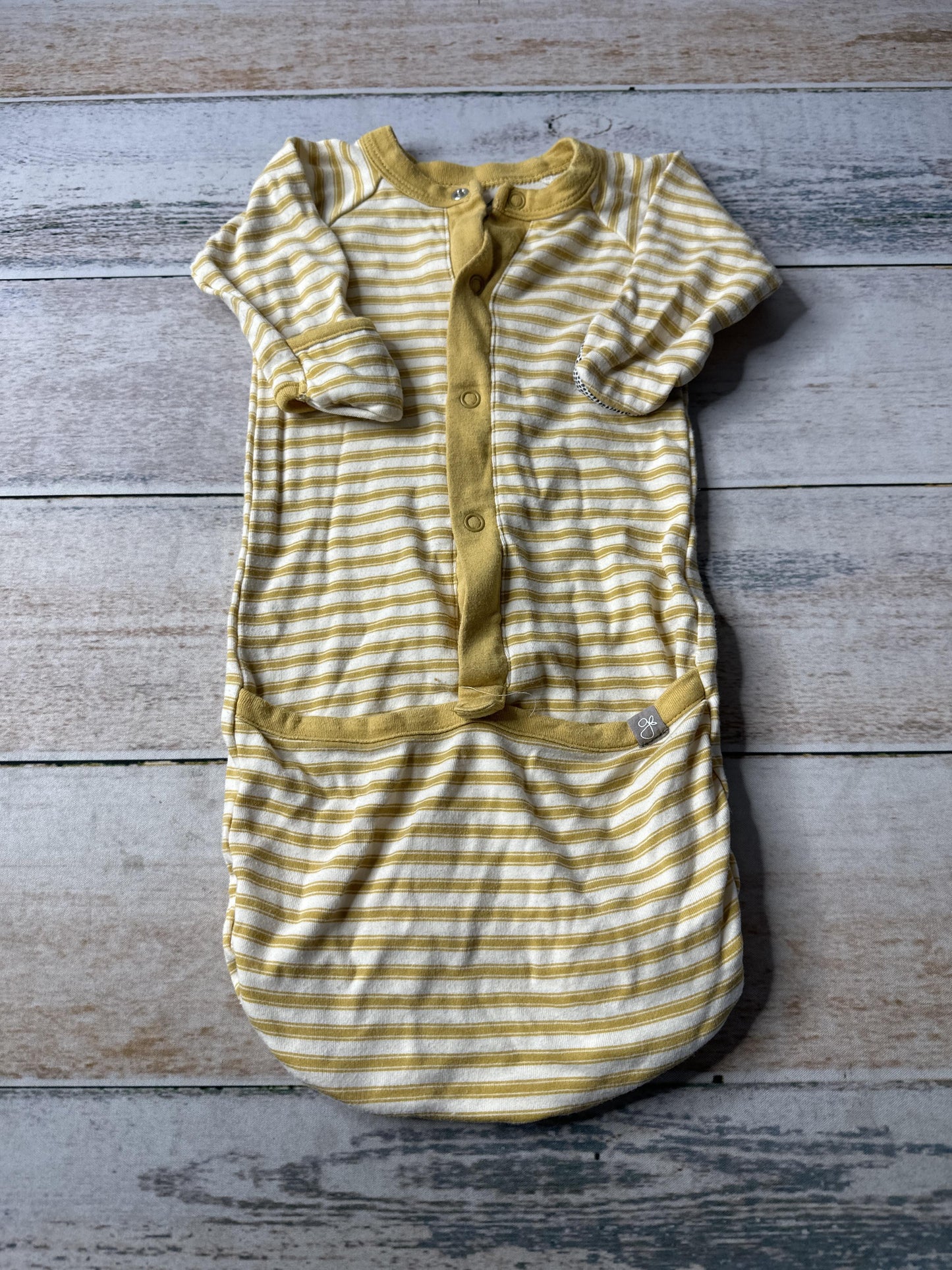 Goumi Unisex Sleepsack Size: 0-3 months