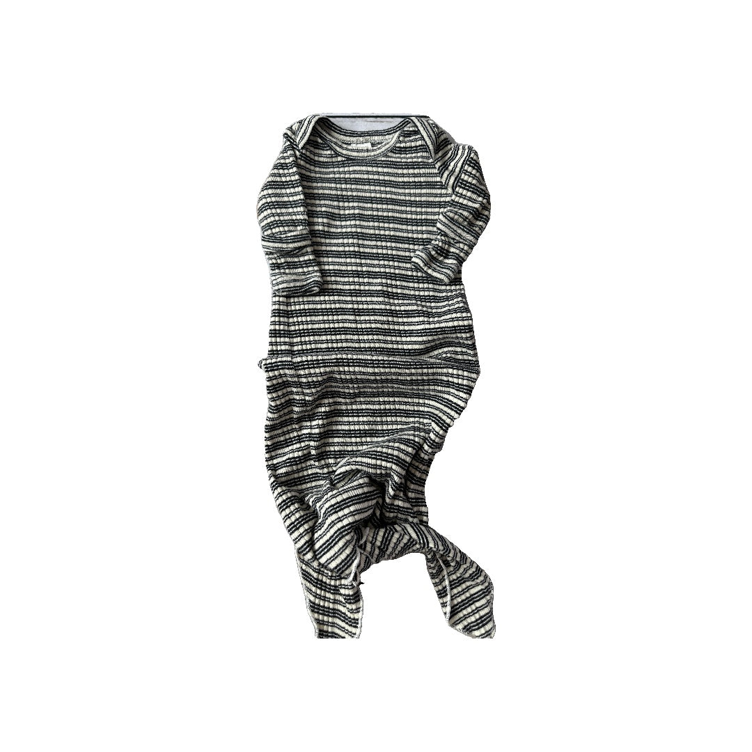 Kate Quinn Unisex Sleepsack Size: 0-3 months