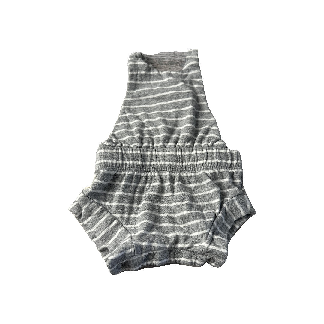Monica + Andy Unisex Romper Size: 0-3 months