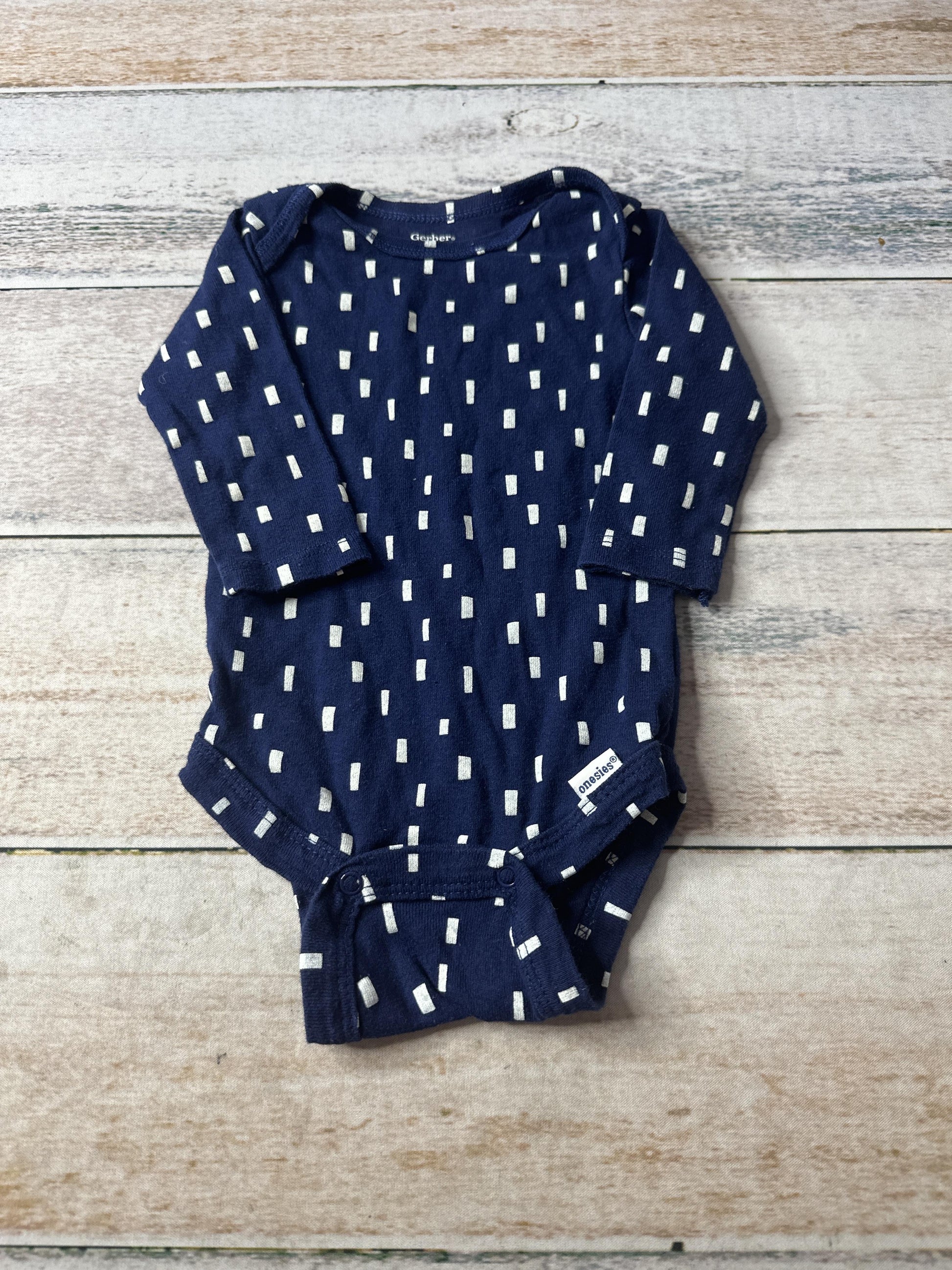Gerber Unisex Onesie Size: 0-3 months
