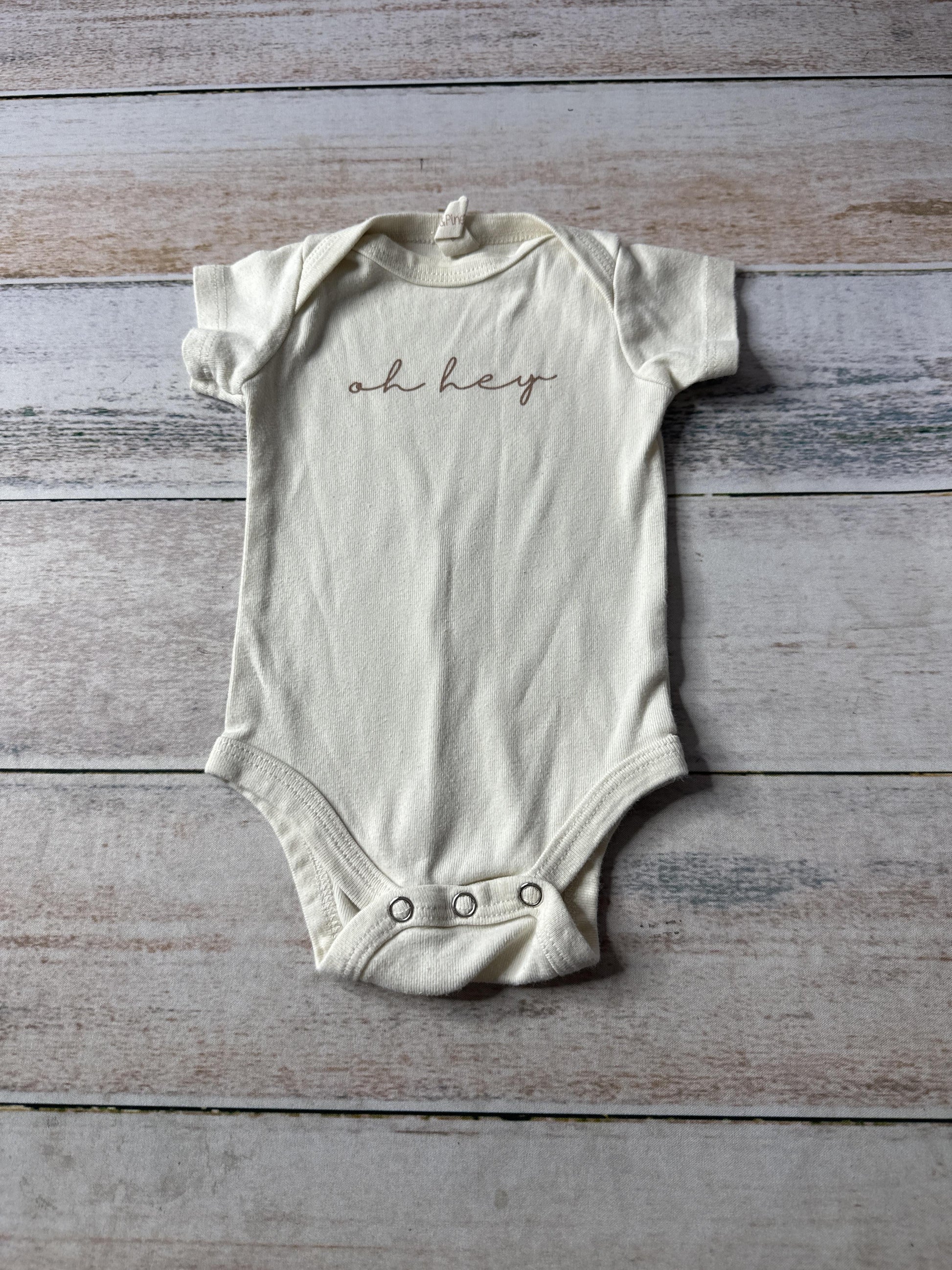 Tenth + Pine Unisex Onesie Size: 0-3 months