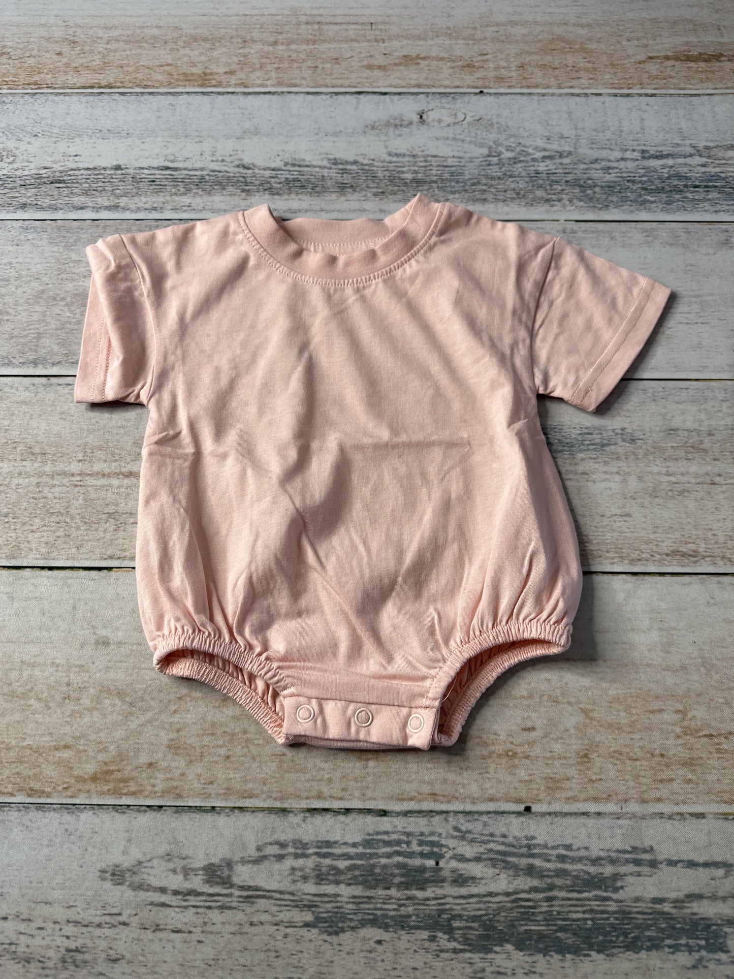 Unisex Onesie Size: 0-3 months
