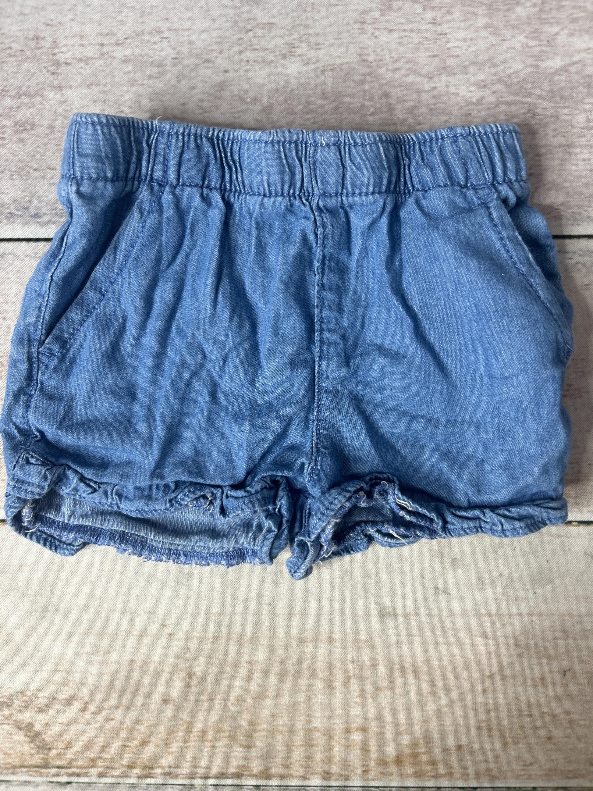Unisex Shorts Size: 0-3 months