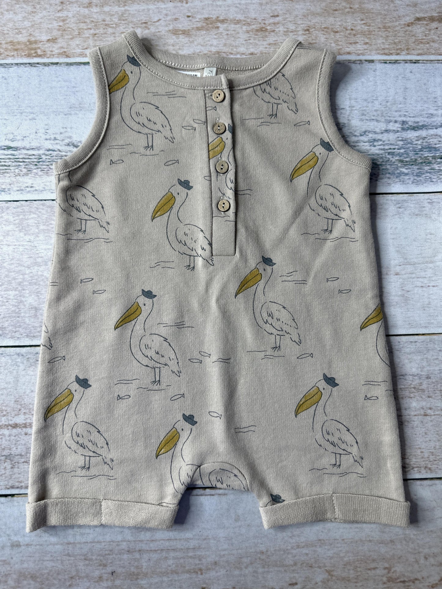 Unisex Romper Size: 0-3 months