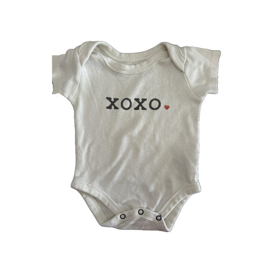 Finn + Emma Unisex Onesie Size: 0-3 months