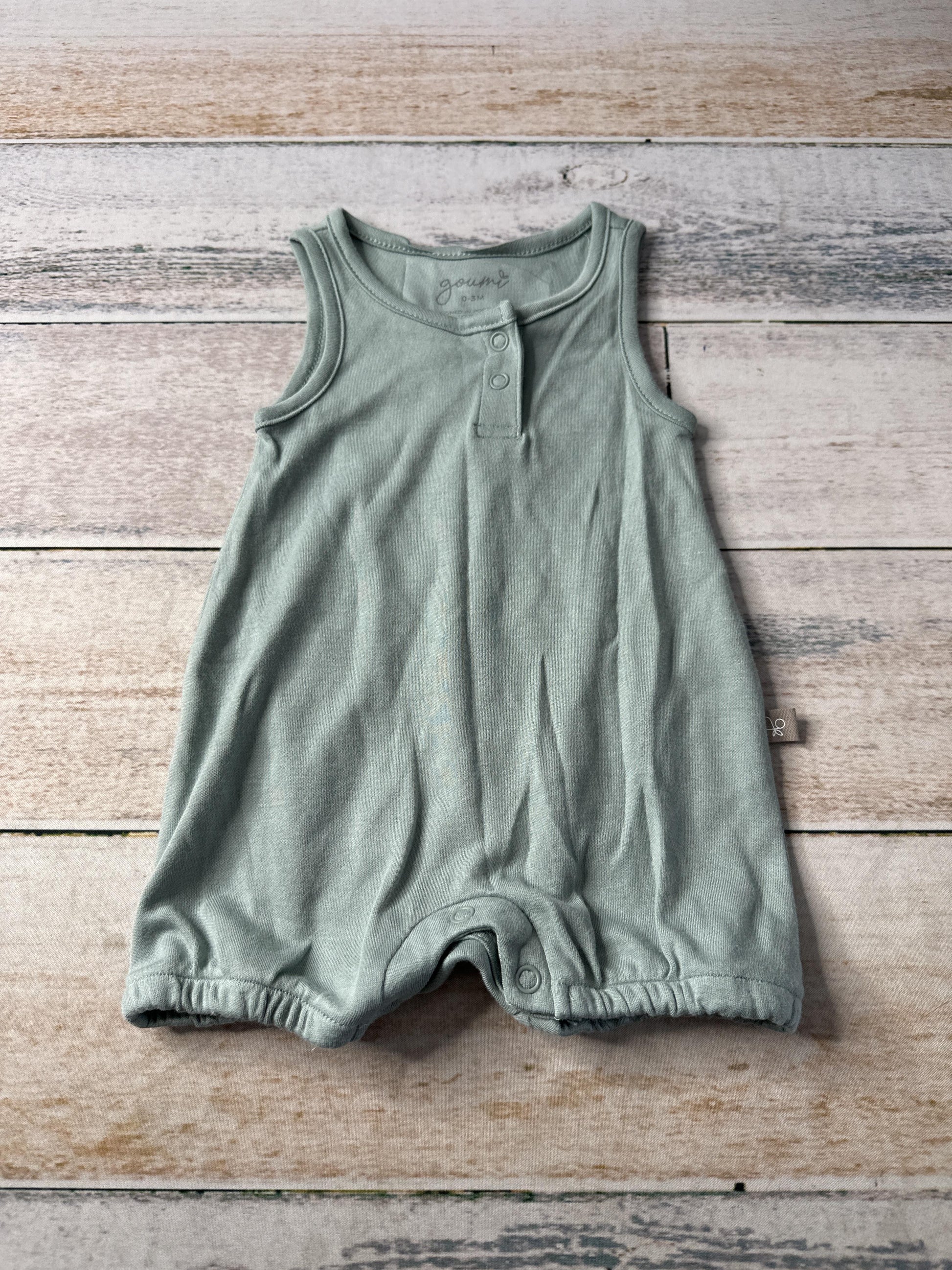 Goumi Unisex Romper Size: 0-3 months