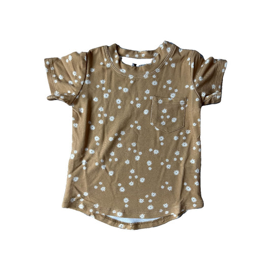 BabySprouts co Unisex T-Shirt Size: 0-3 months