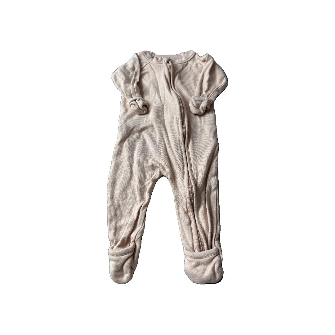 Goumi Unisex Pajamas Size: 0-3 months