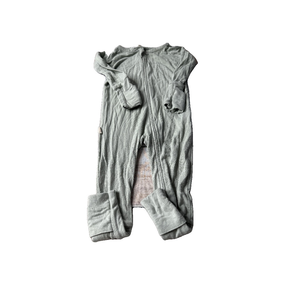 Unisex Pajamas Size: 0-3 months
