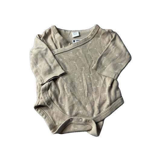 Colored Organics Unisex Onesie Size: 0-3 months