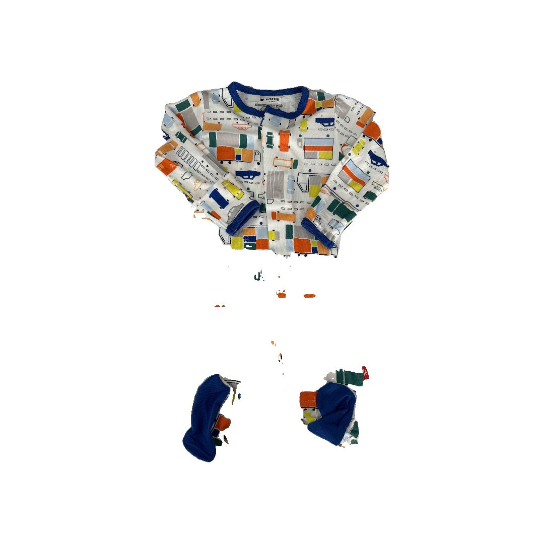 Magnetic Me Girls Pajamas Size: 0-3 months