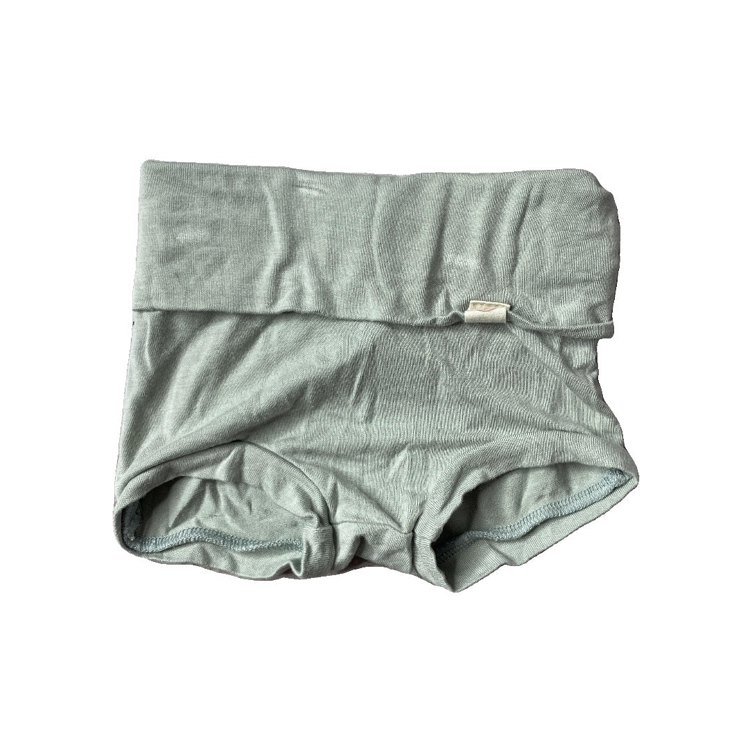 Tenth + Pine Unisex Shorts Size: 0-3 months