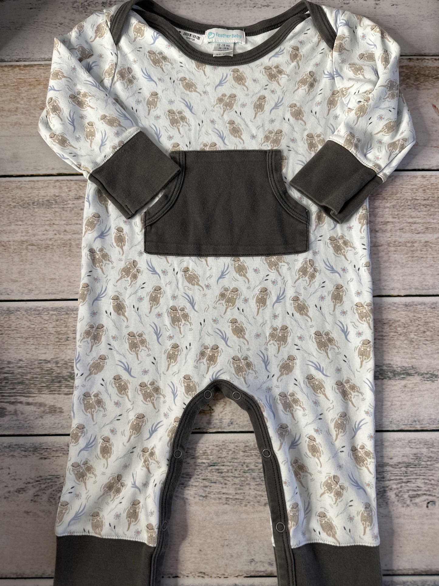 Feather Baby Unisex Pajamas Size: 12-18 months