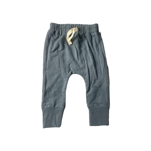 BabySprouts co Unisex Pants Size: 12-18 months
