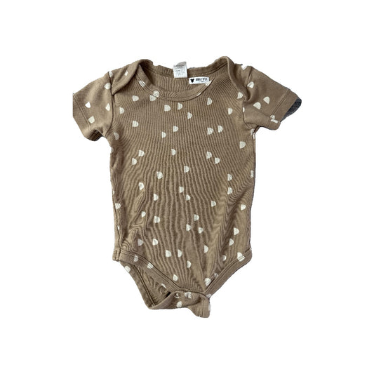 Colored Organics Unisex Onesie Size: 12-18 months