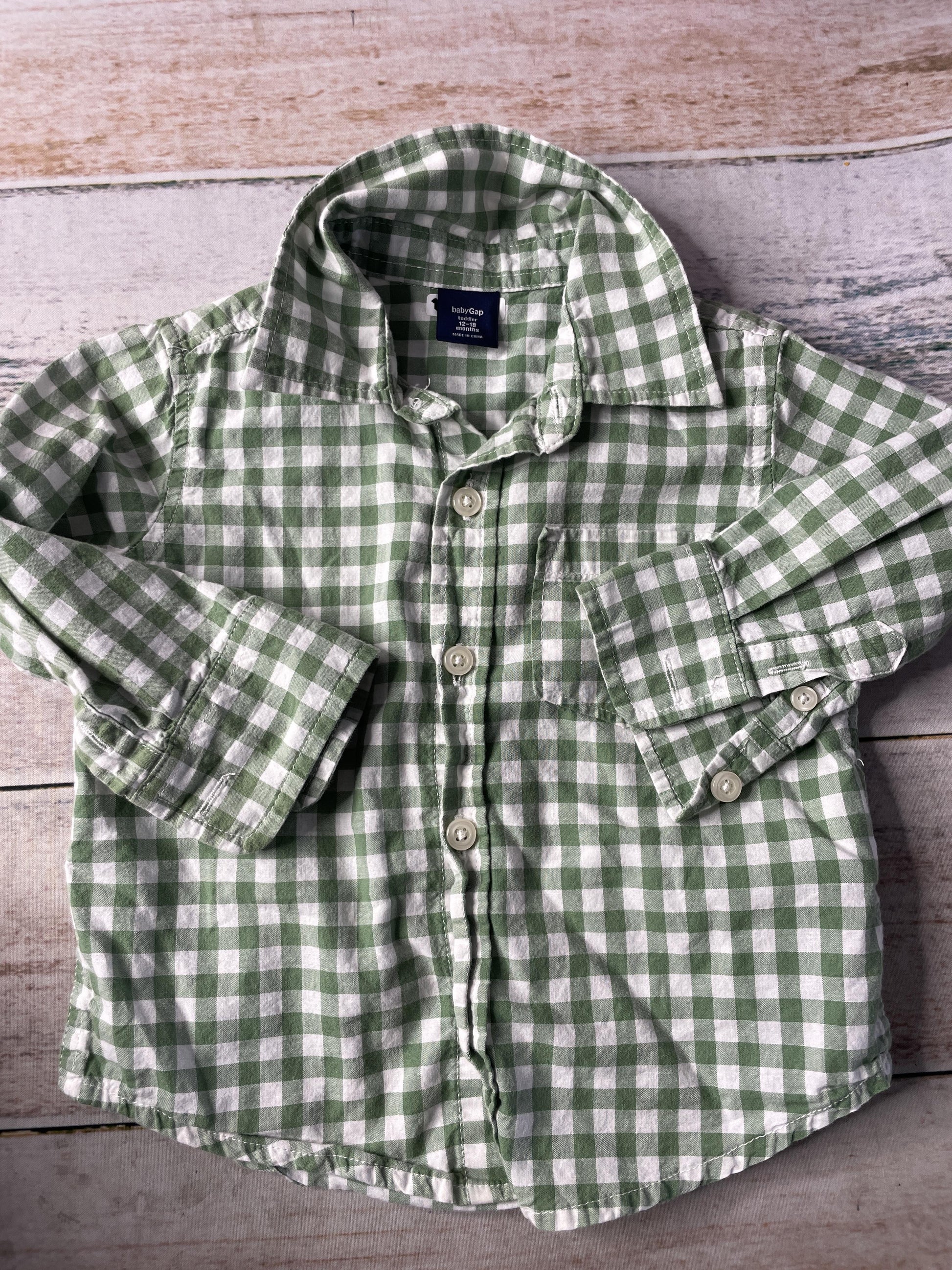 Unisex Shirt Size: 12-18 months
