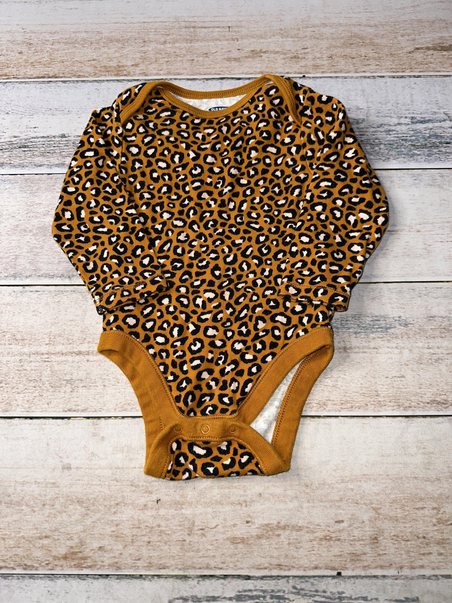 Old Navy Girls Onesie Size: 12-18 months