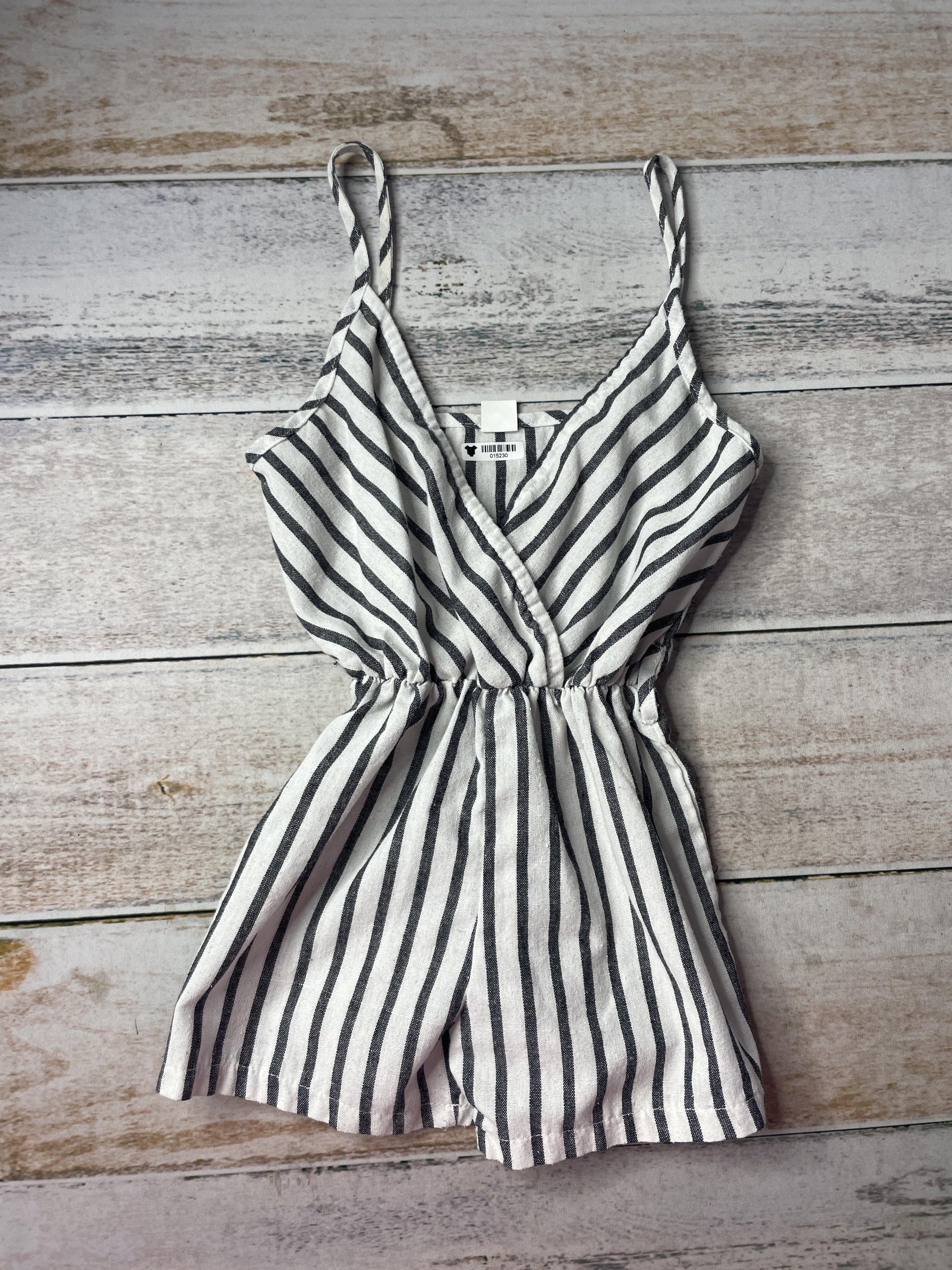Unisex Romper Size: 12-18 months
