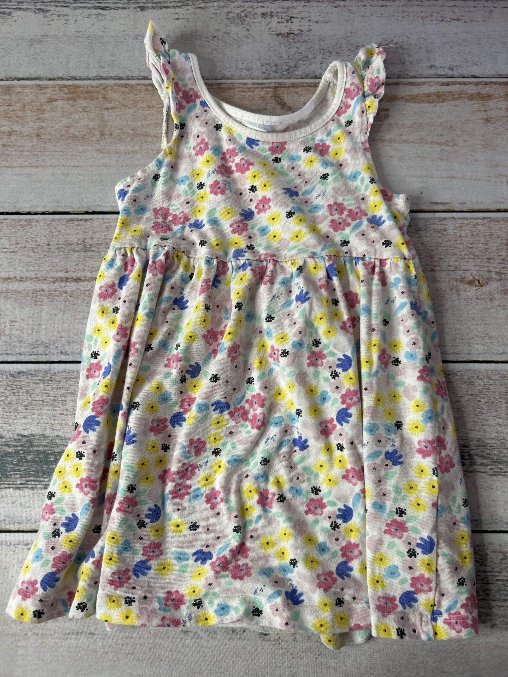 Unisex Button Down Short Sleeve Size: 12-18 months