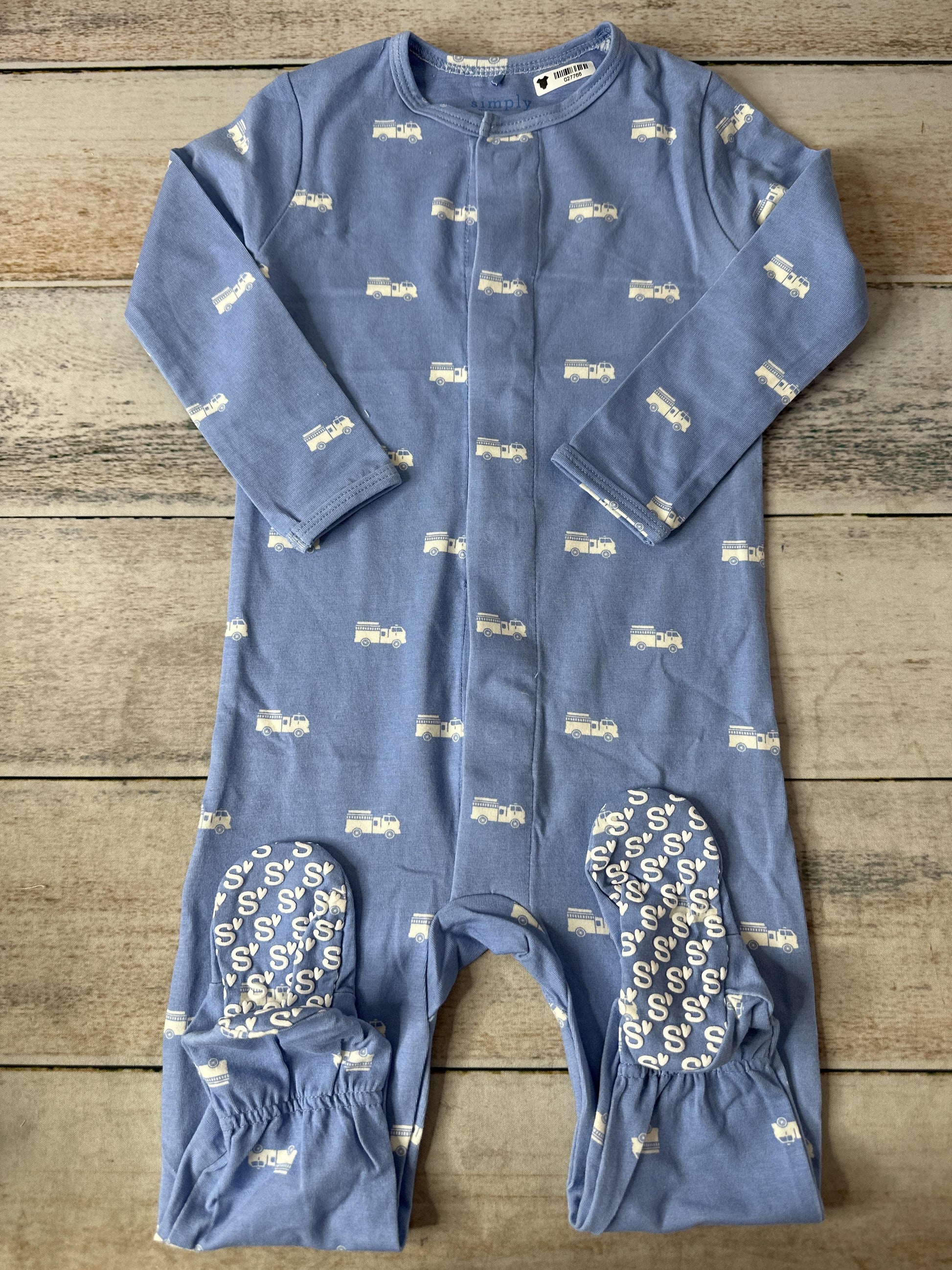 Unisex Pajamas Size: 12-18 months