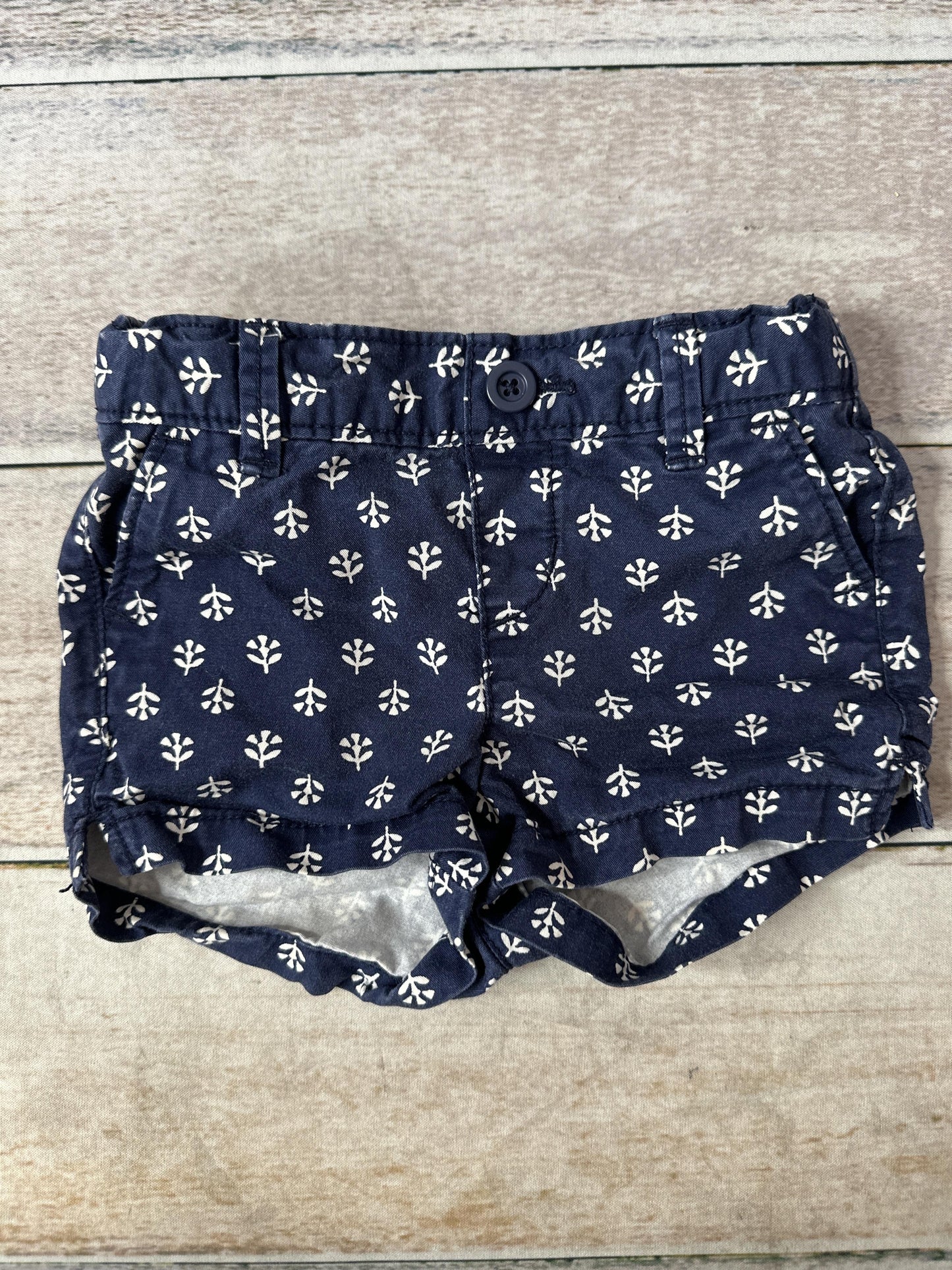 Old Navy Unisex Shorts Size: 12-18 months