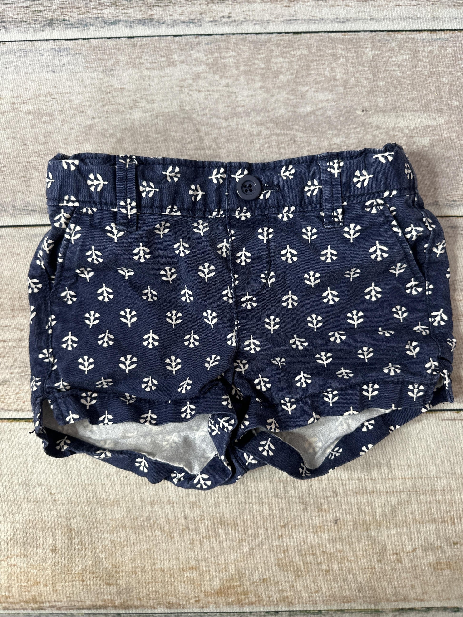 Old Navy Unisex Shorts Size: 12-18 months