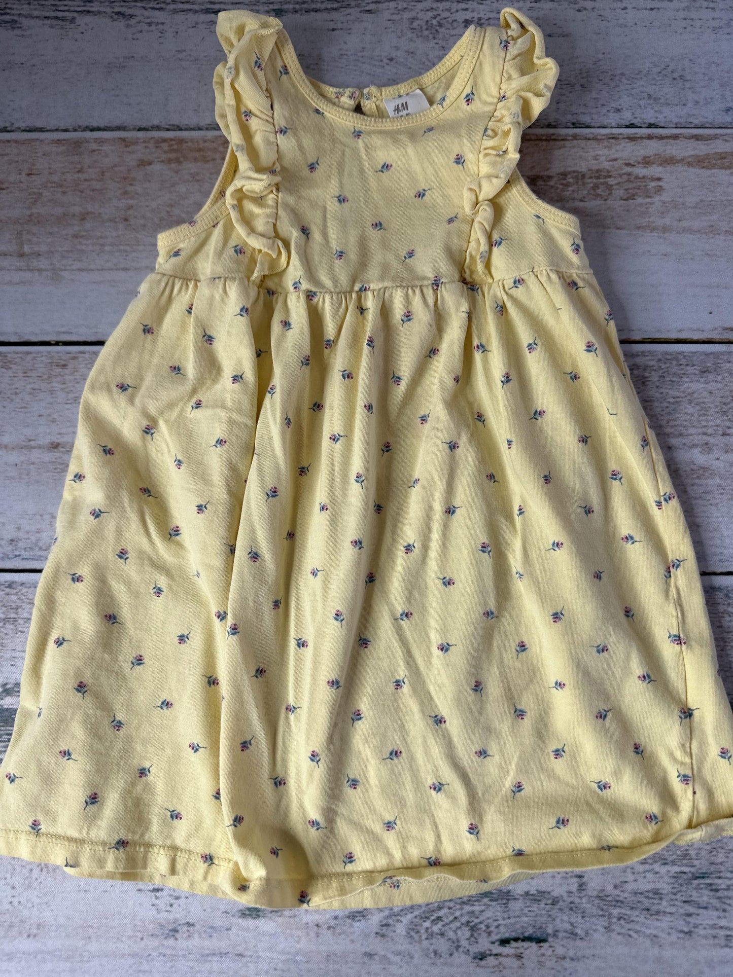 Girls Dress Size: 12-18 months