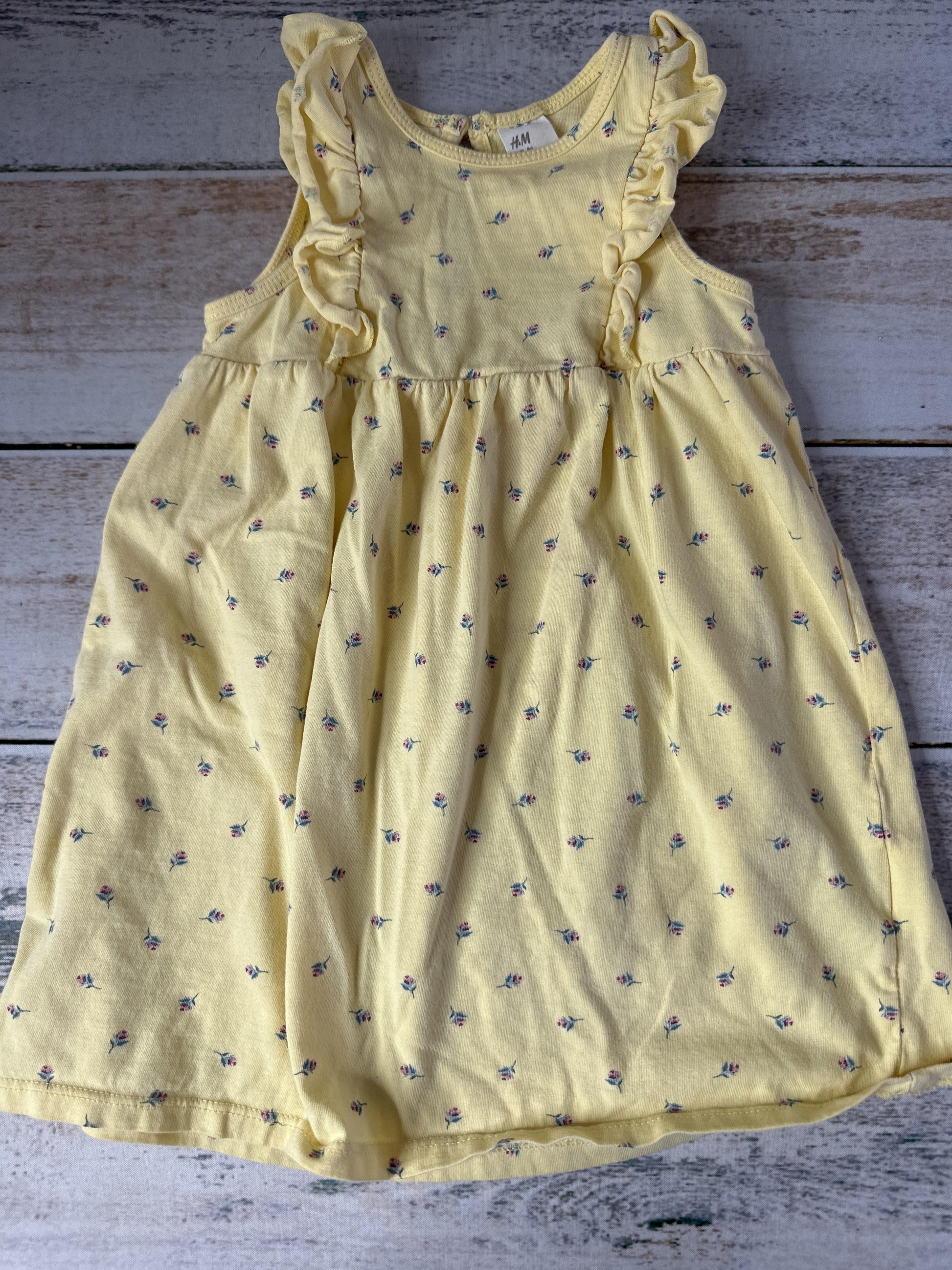 Girls Dress Size: 12-18 months