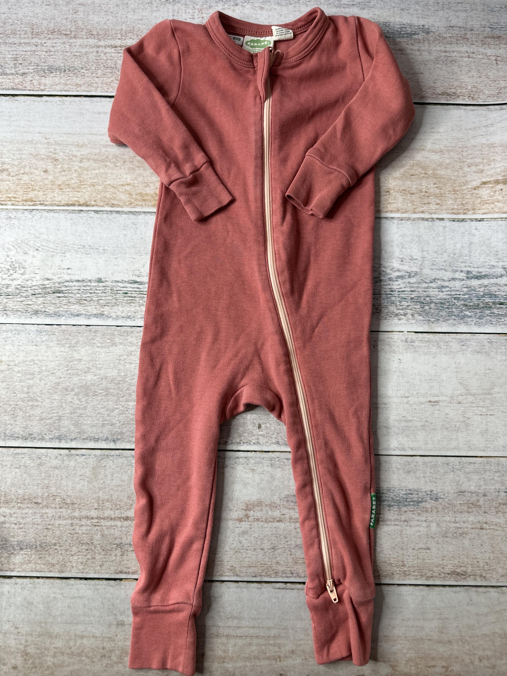 Unisex Pajamas Size: 12-18 months