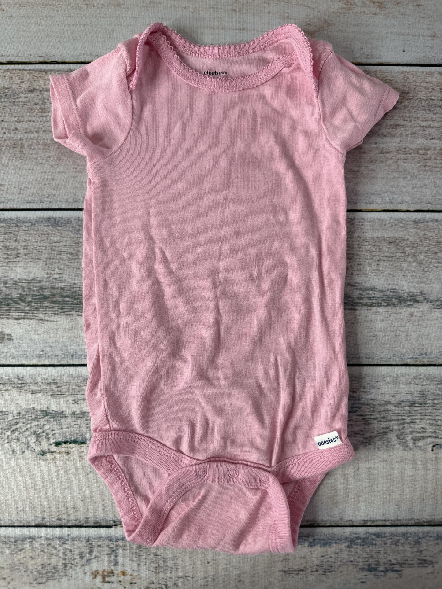 Gerber Unisex Onesie Size: 12 months