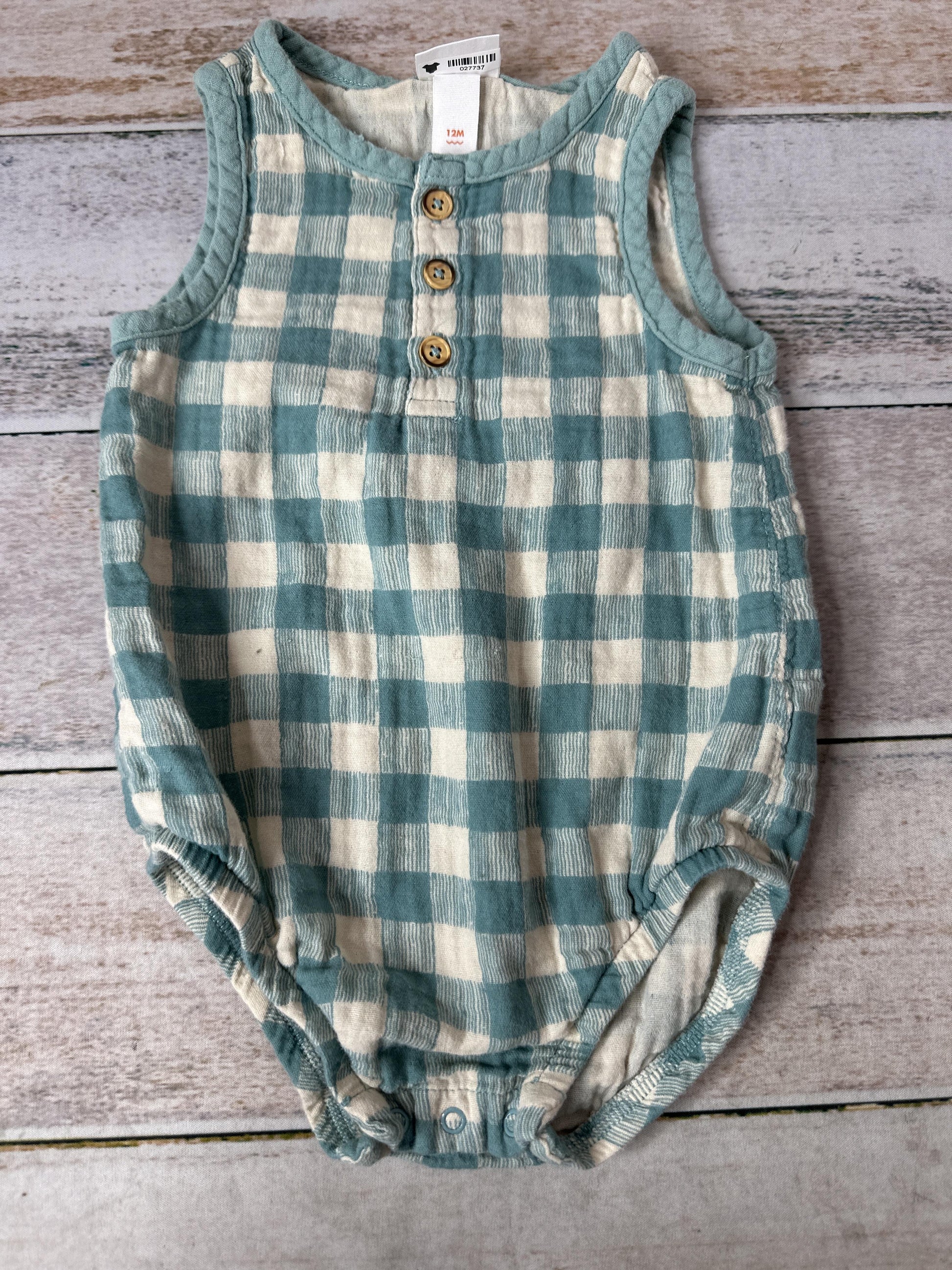 Unisex Romper Size: 12 months