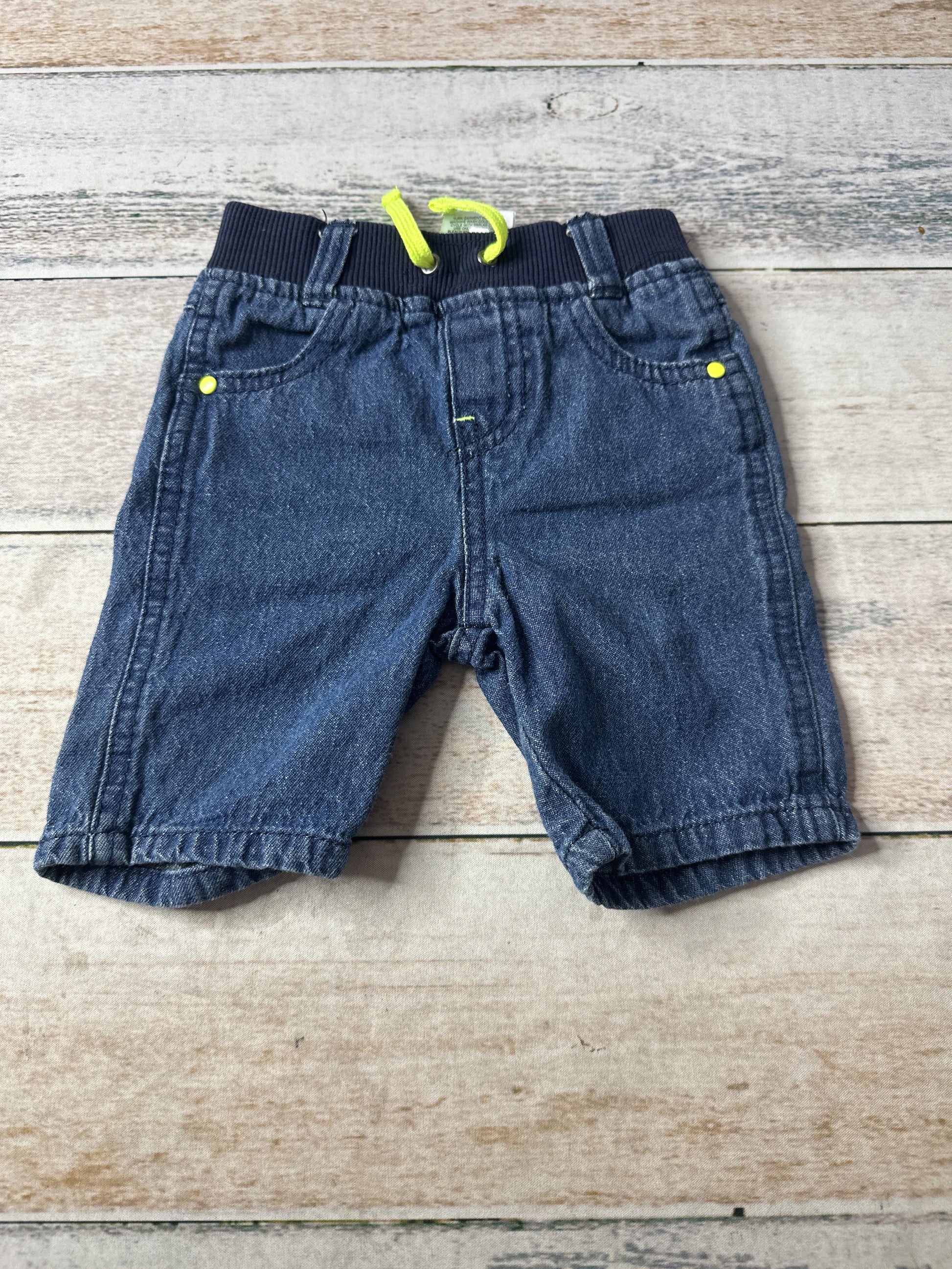 Unisex Shorts Size: 12 months