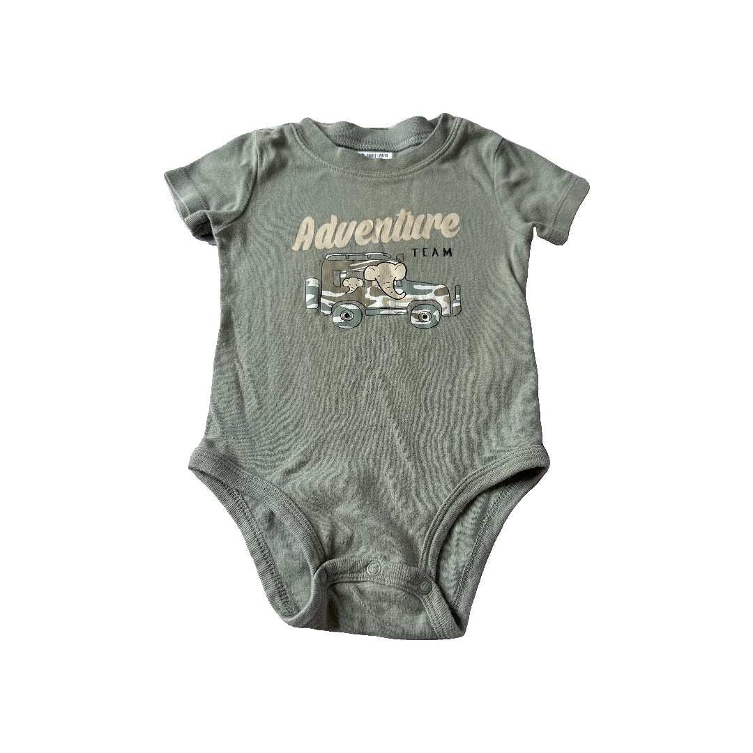Unisex Onesie Size: 12 months