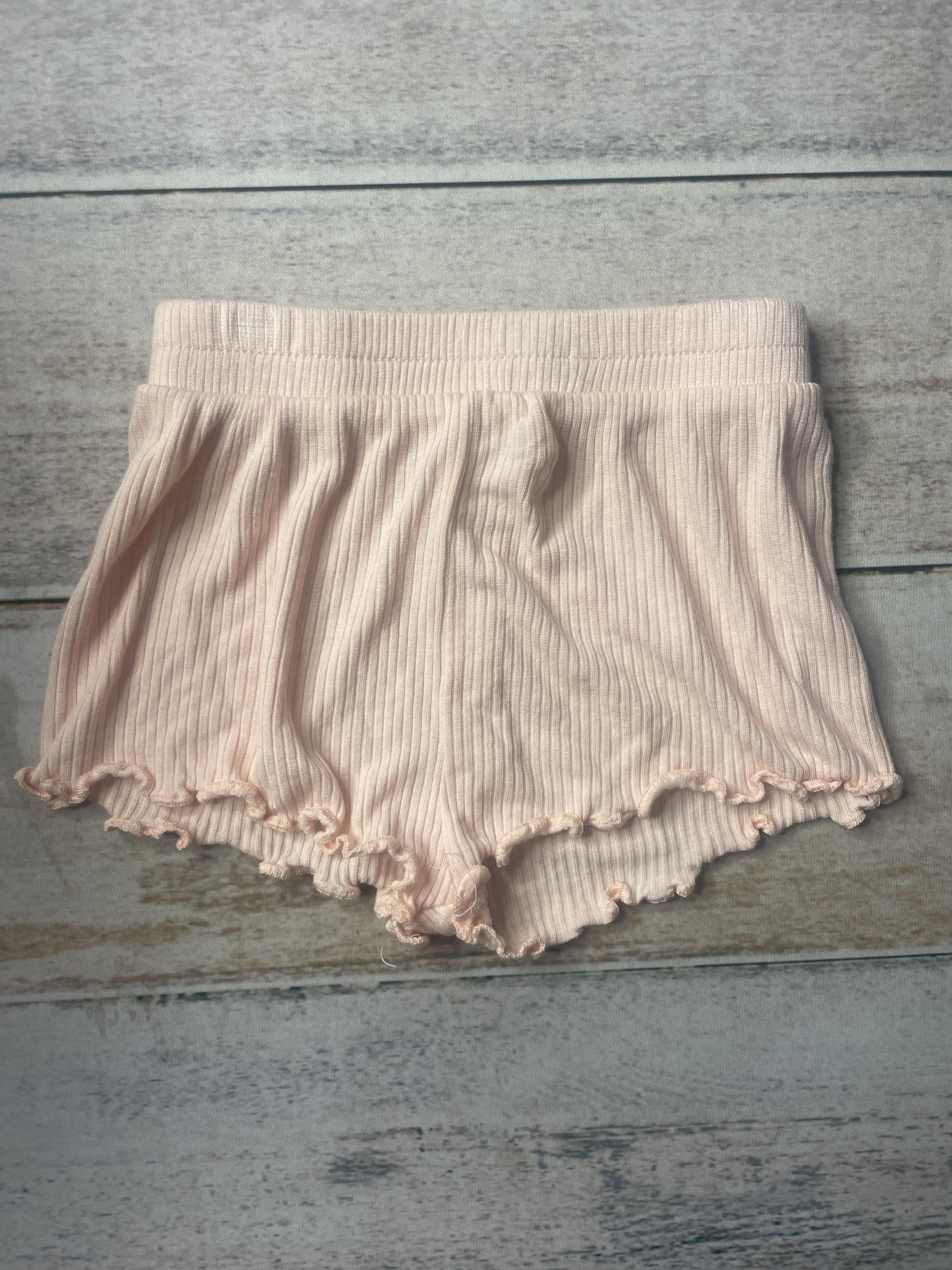Grayson mini Unisex Shorts Size: 12 months