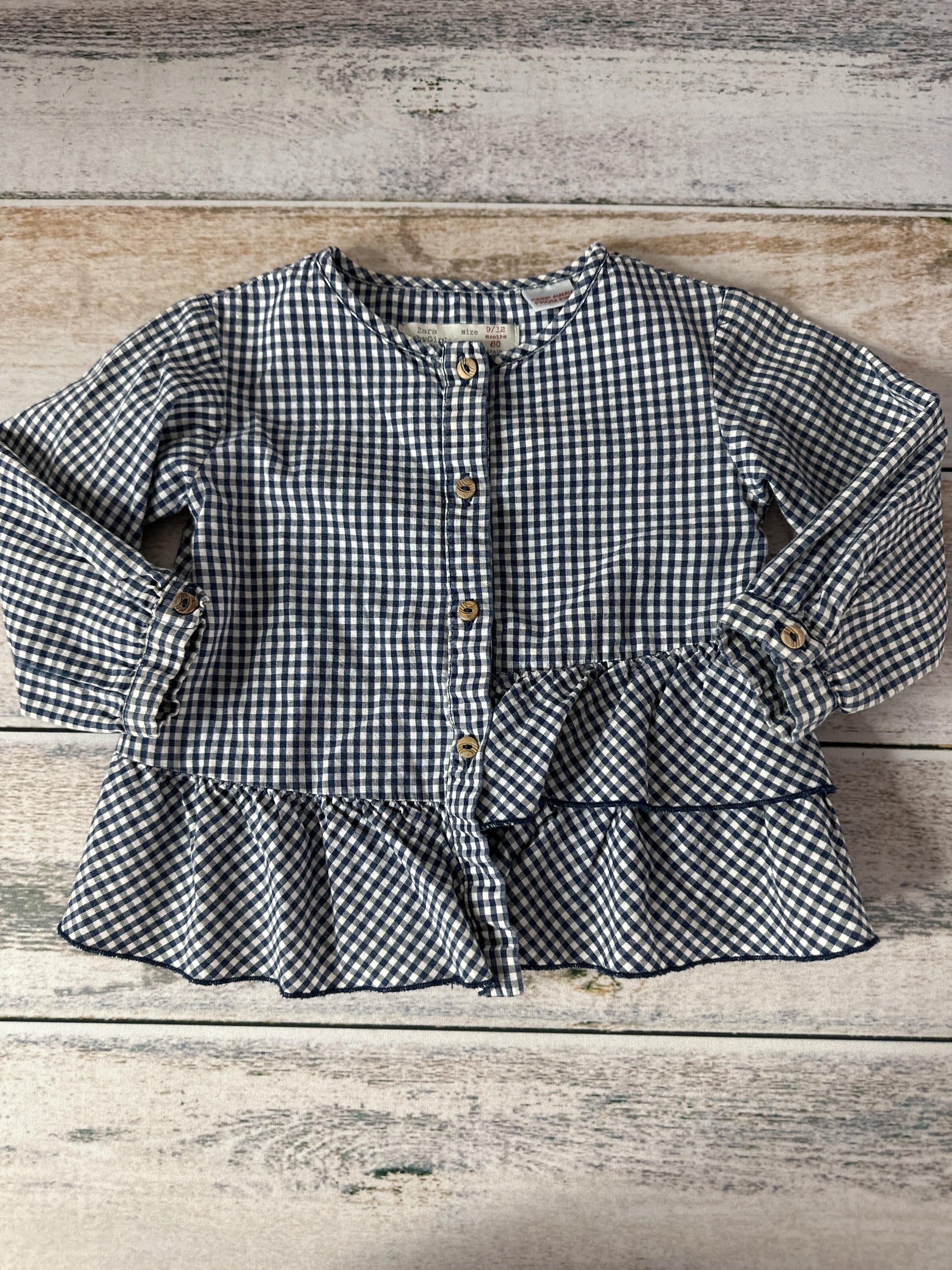 Zara Unisex Long Sleeve T-Shirt Size: 12 months