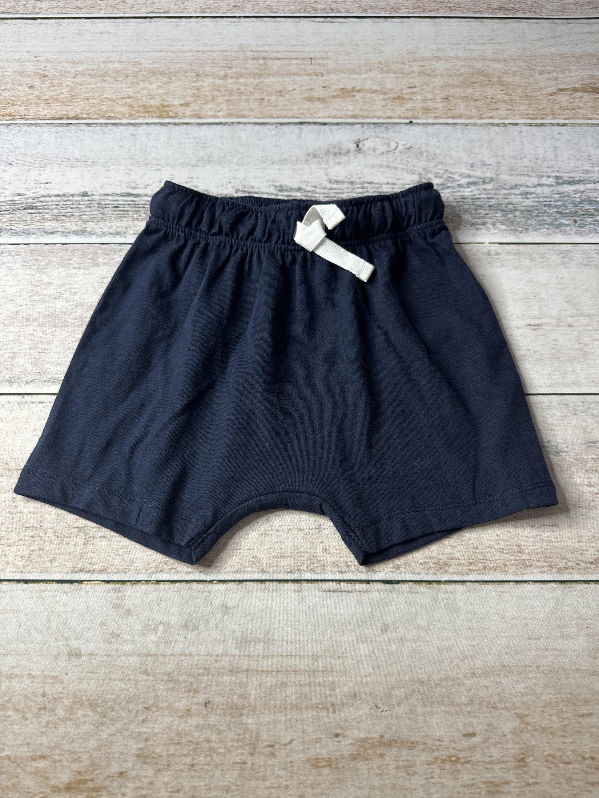 Old Navy Unisex Shorts Size: 18-24 months