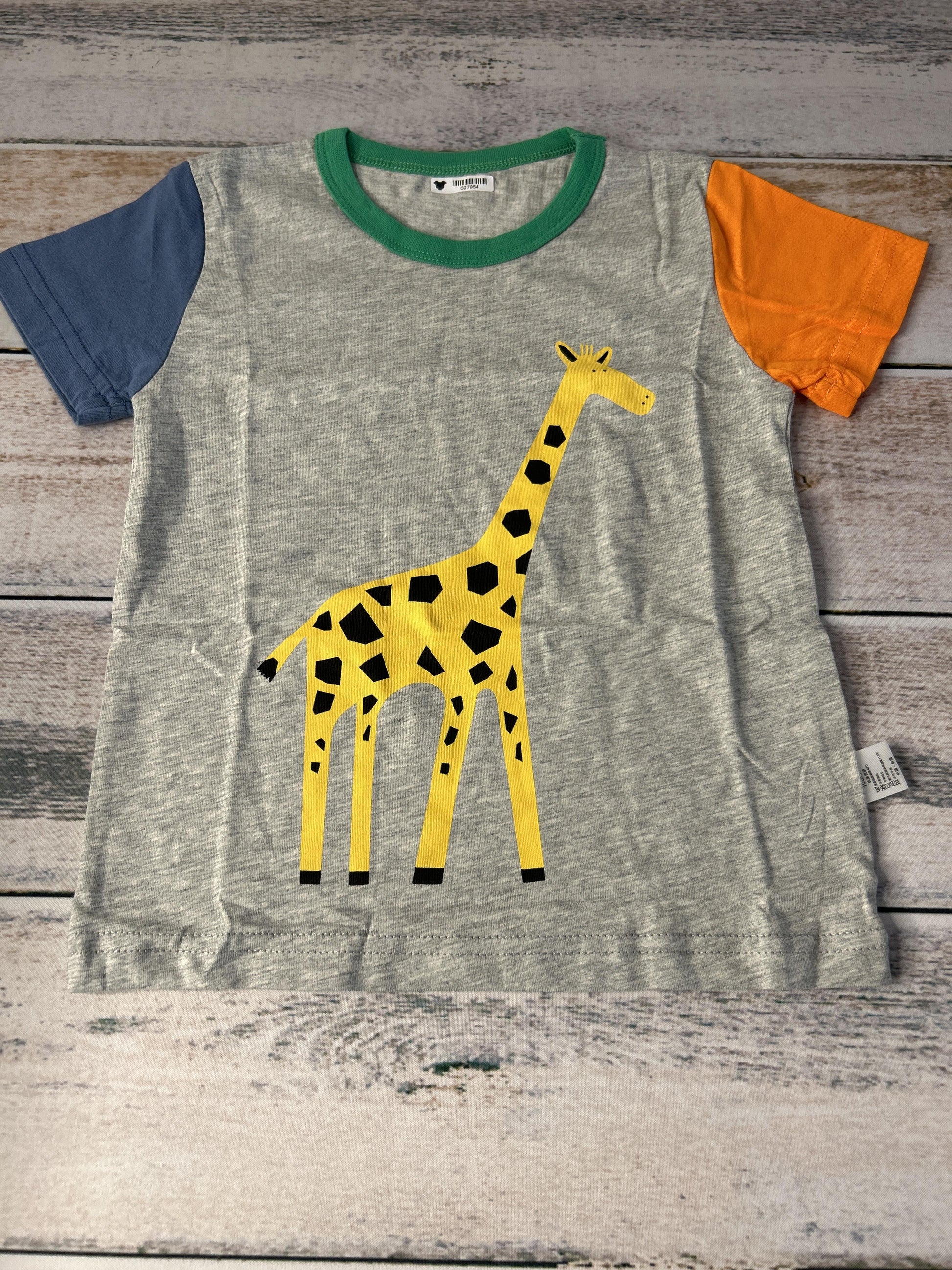 Unisex T-Shirt Size: 18-24 months