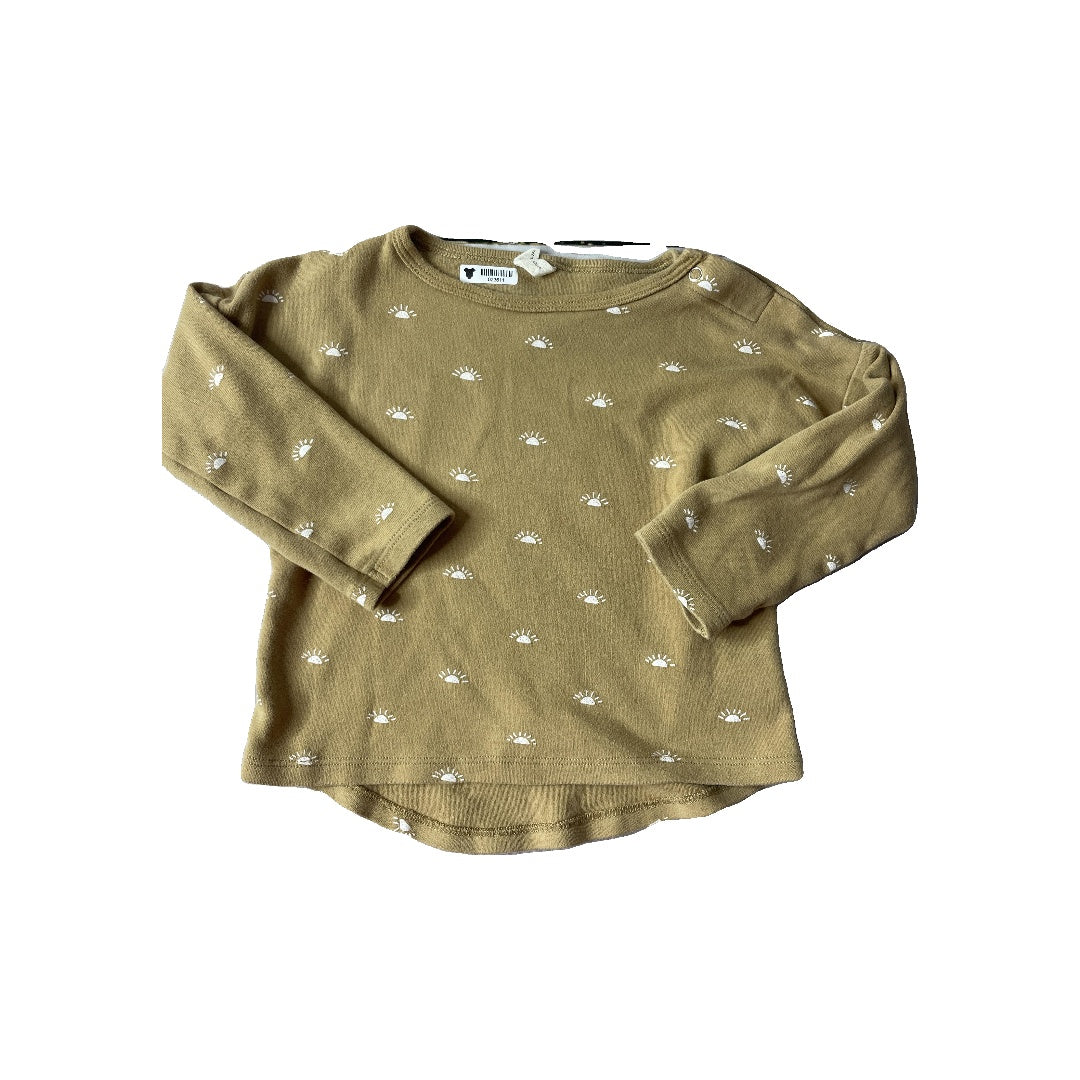 Quincy Mae Unisex Shirt Size: 18-24 months
