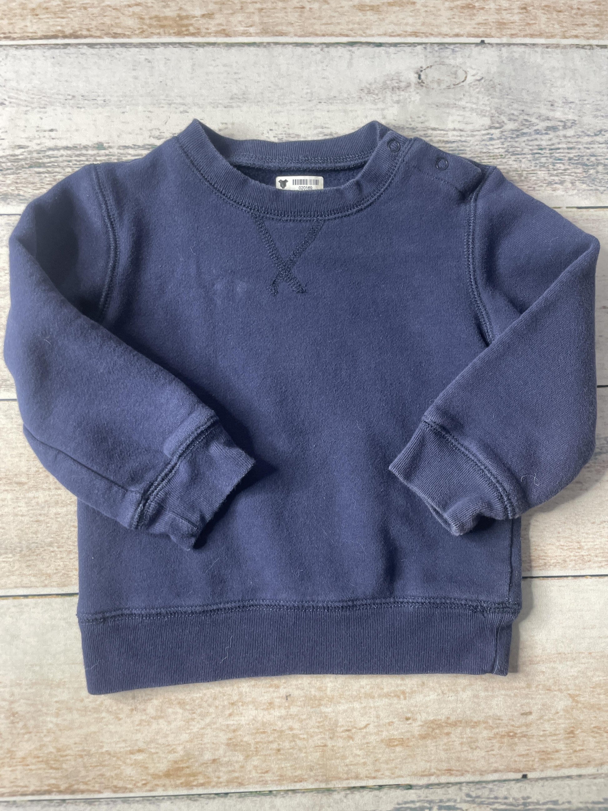Unisex Sweatshirt Size: 18-24 months