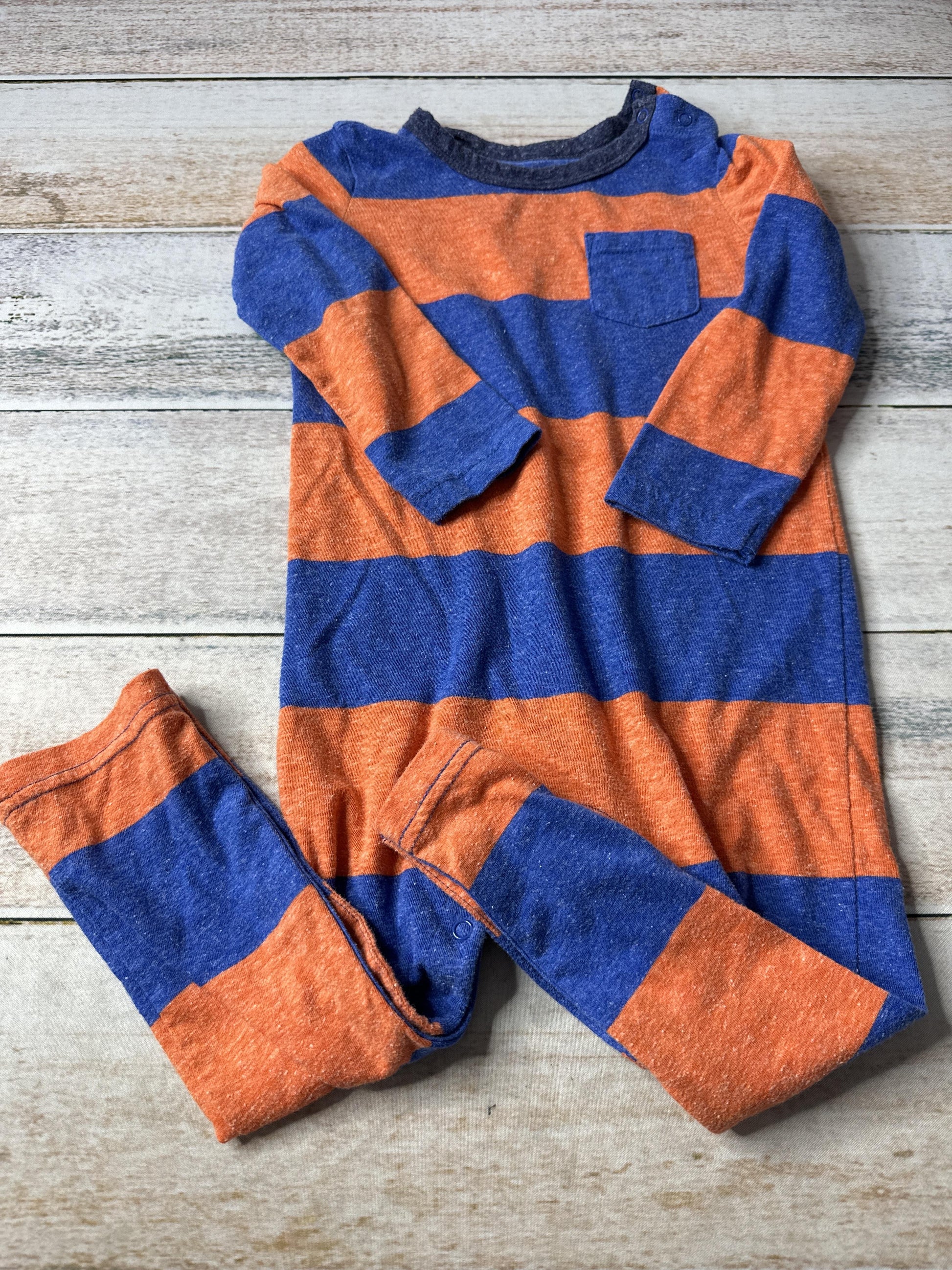 Primary Unisex Long Sleeve Outfit Size: 18-24 months