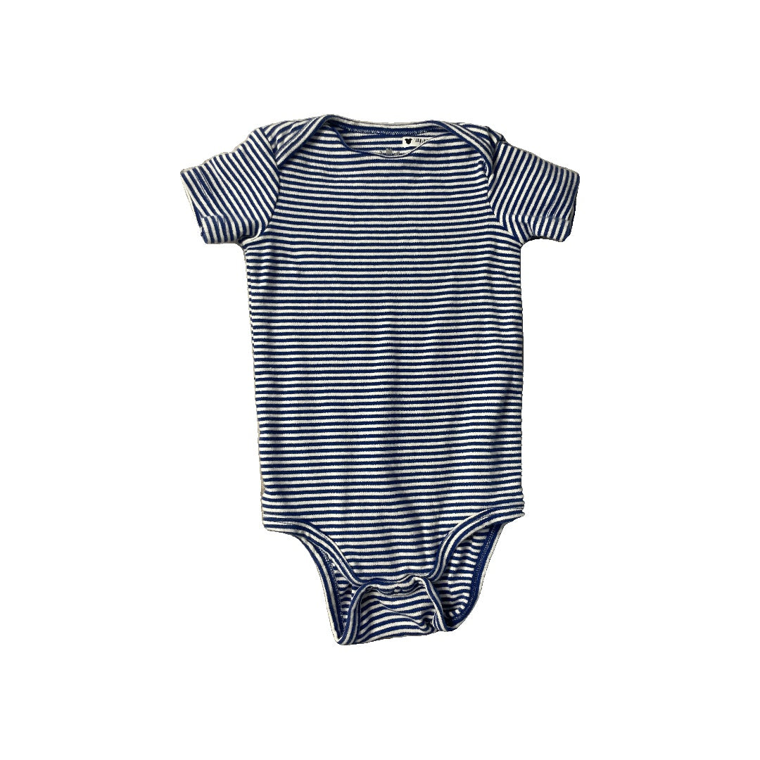 Unisex Onesie Size: 18-24 months