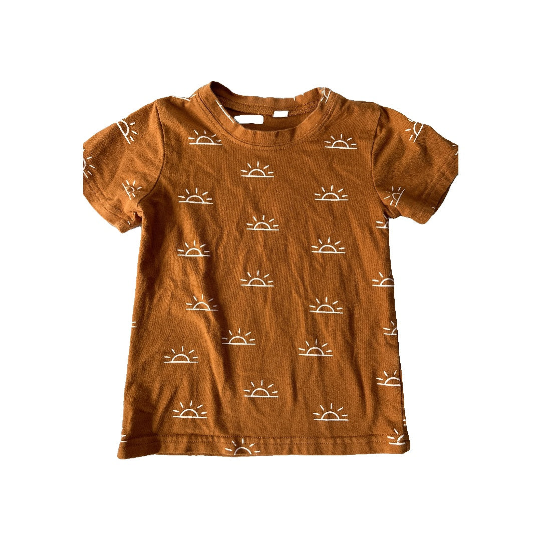 Unisex T-Shirt Size: 18-24 months