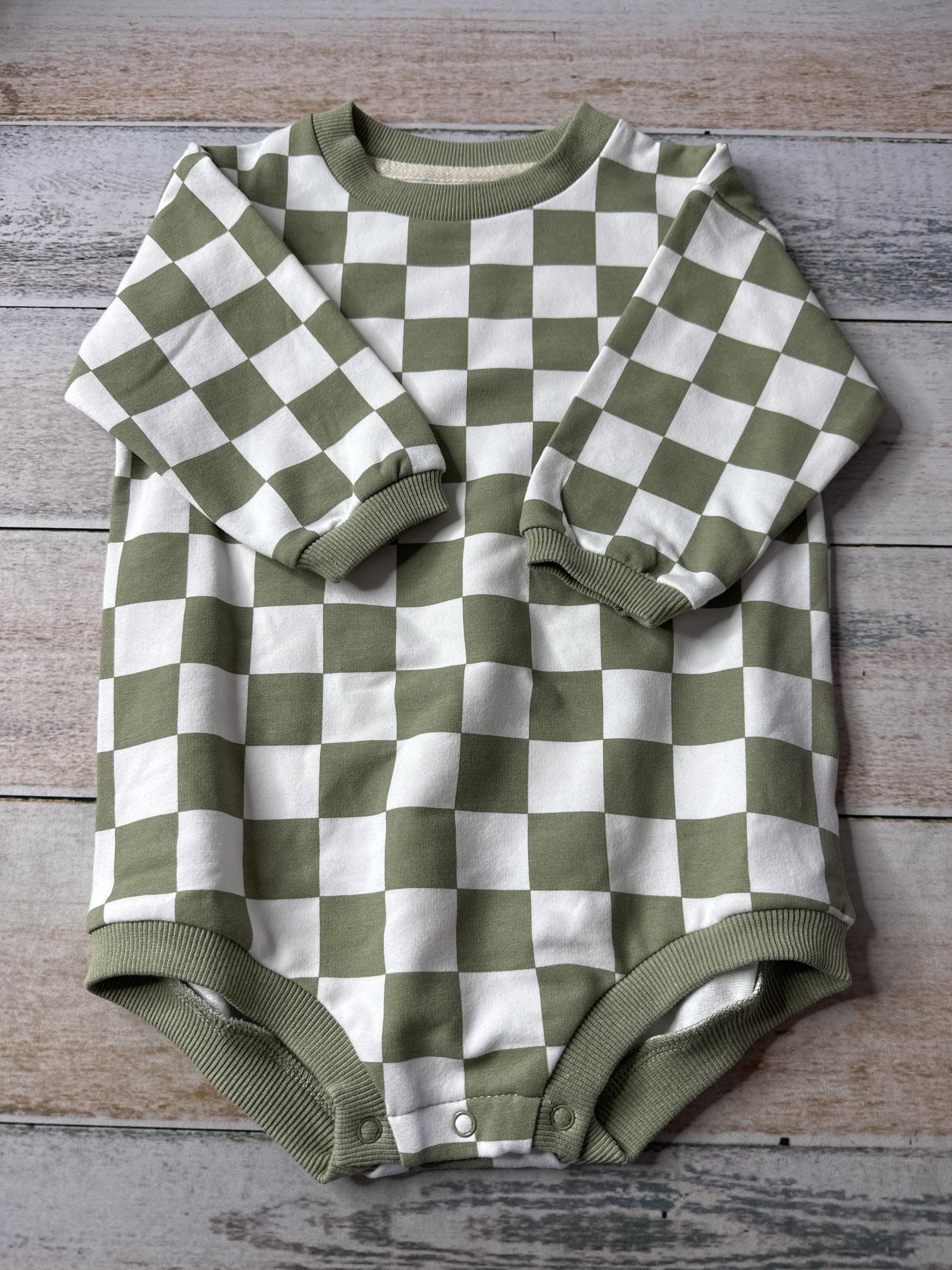 Little Organic co Unisex Onesie Size: 18-24 months