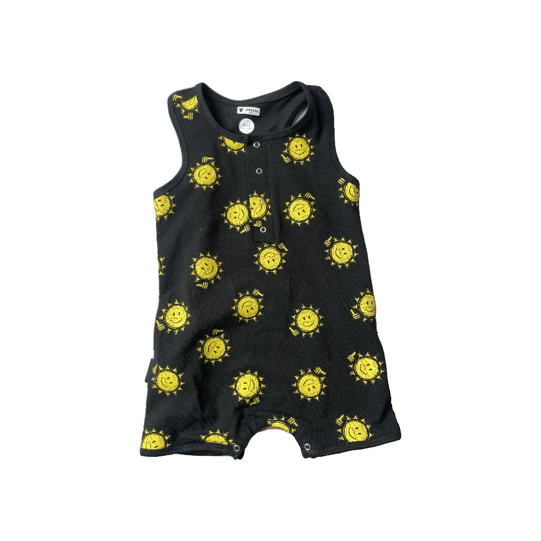 Unisex Romper Size: 18-24 months