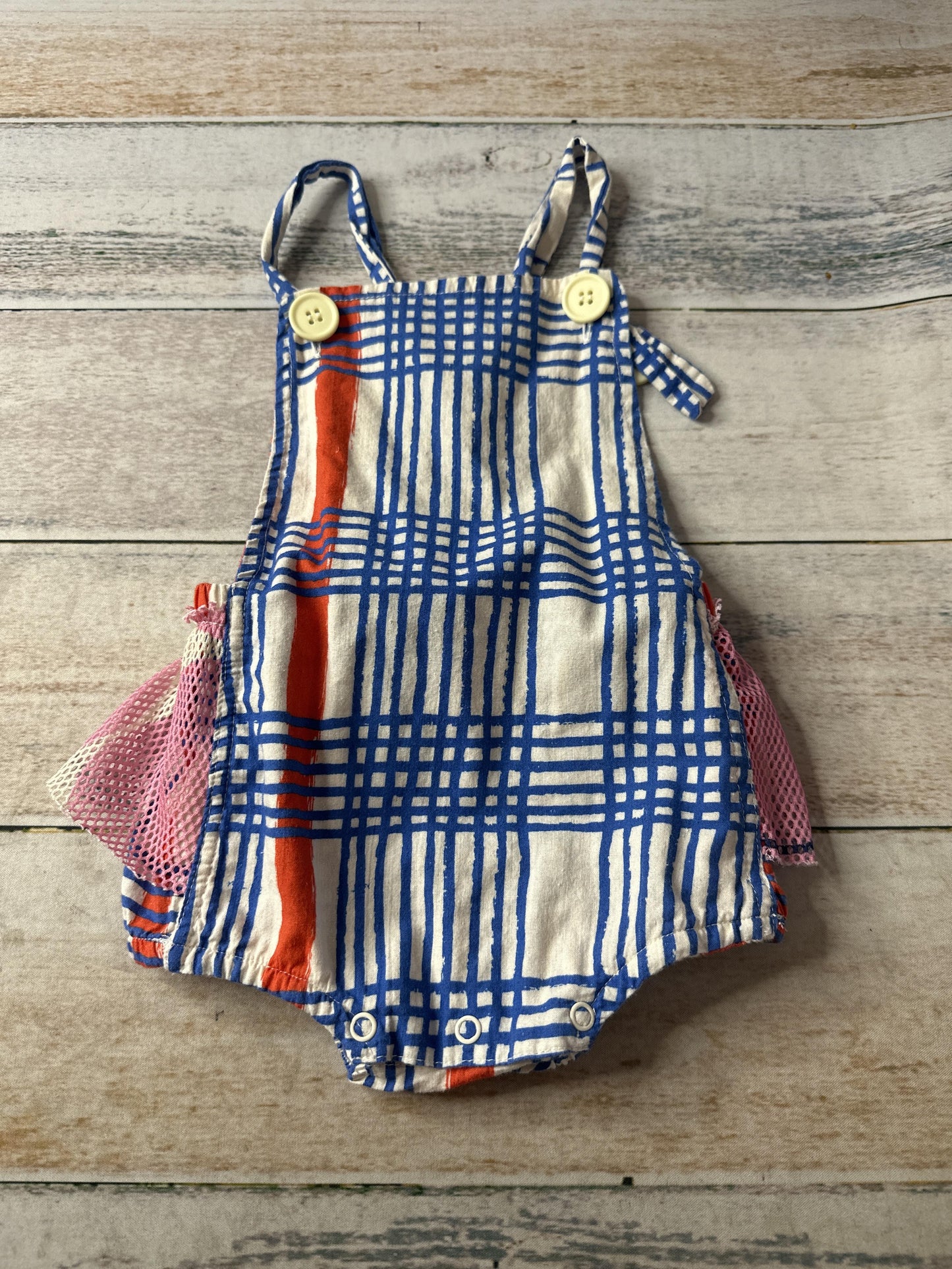 Noe & Zoe Unisex Romper Size: 18-24 months