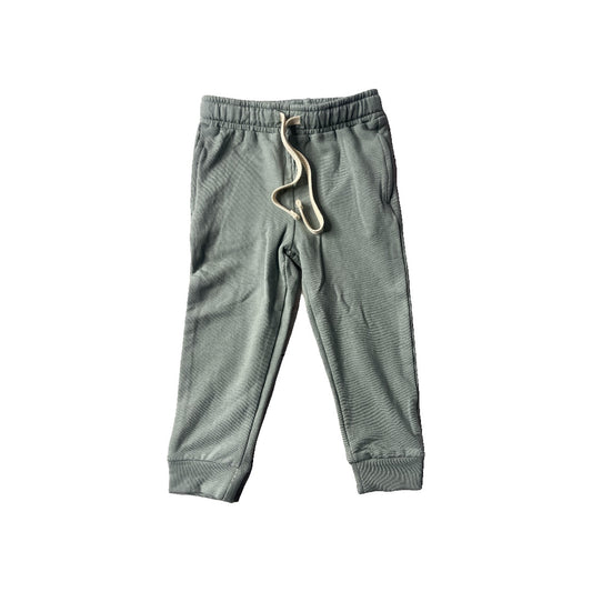 BabySprouts co Unisex Pants Size: 18-24 months