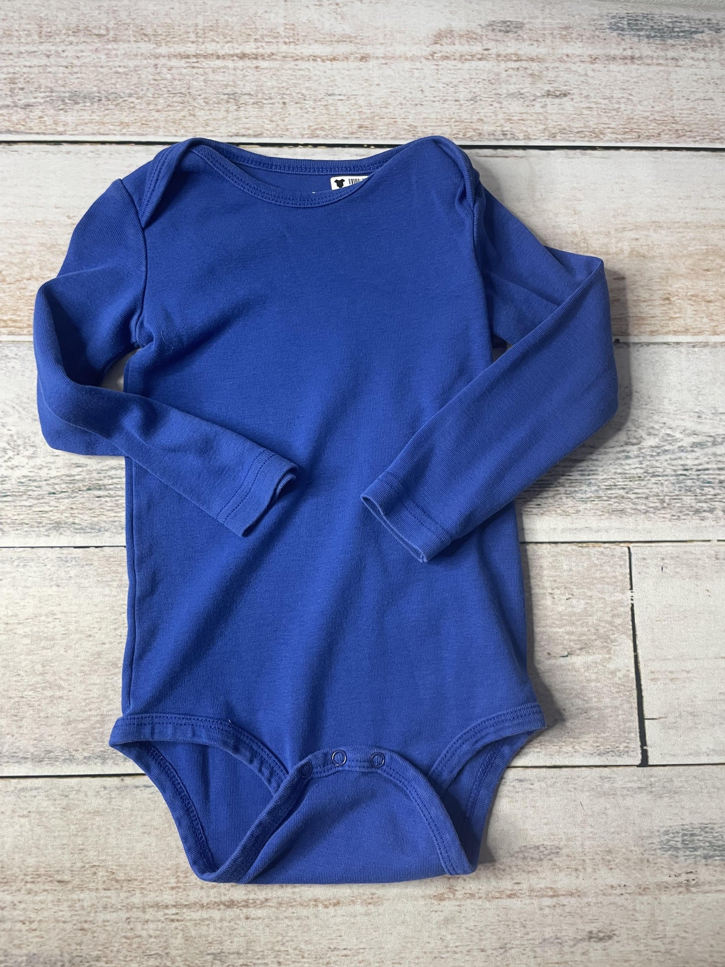 Unisex Onesie Size: 18-24 months