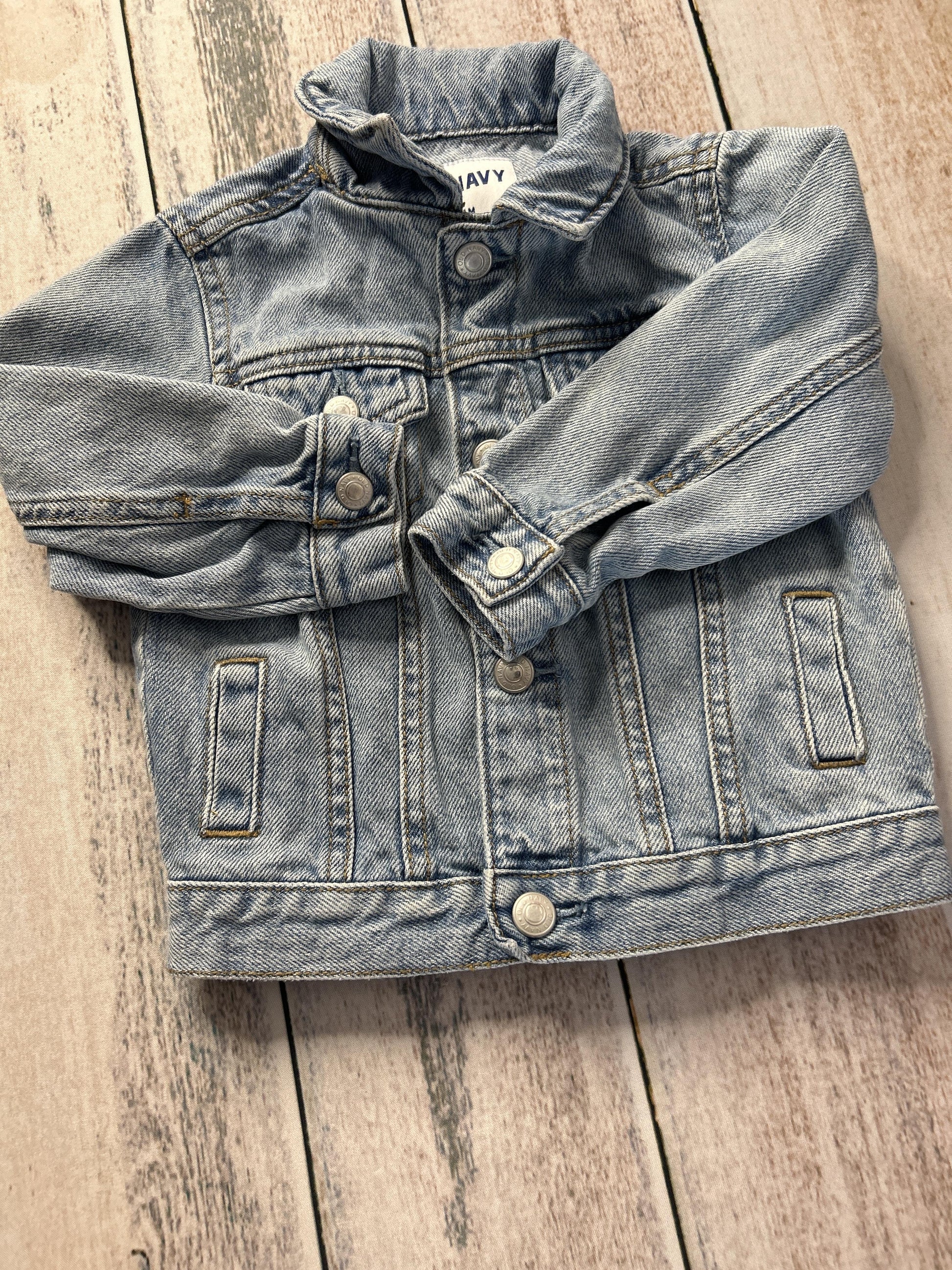 Unisex Jacket Size: 18-24 months